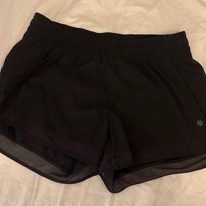Athleta Mesh Race Run Short 4” M